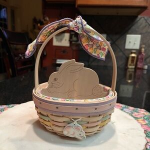 Longaberger 2001 small whitewashed Easter basket w/protector and jellybean liner